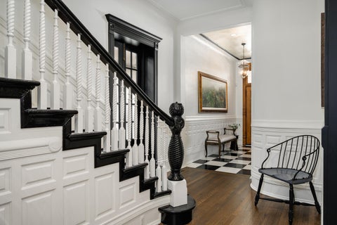 Tiny photo for 75 E ELM Street, Chicago, IL 60611 (MLS # 12773566)