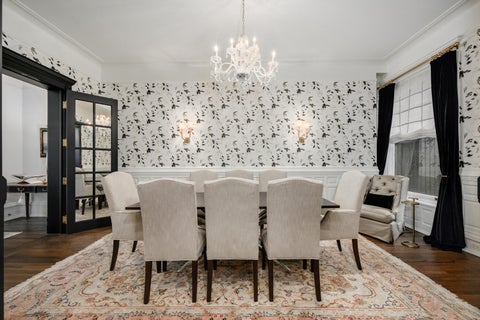 Tiny photo for 75 E ELM Street, Chicago, IL 60611 (MLS # 12773566)