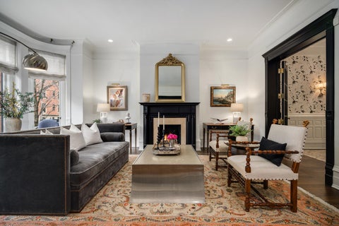 Tiny photo for 75 E ELM Street, Chicago, IL 60611 (MLS # 12773566)