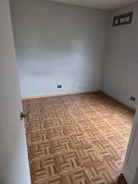 Tiny photo for 1308 Kingsbury Drive #F, Hanover Park, IL 60133 (MLS # 12542320)