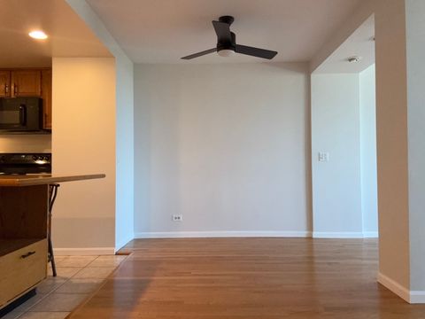 Tiny photo for 5320 N Sheridan Road #911, Chicago, IL 60640 (MLS # 12480560)