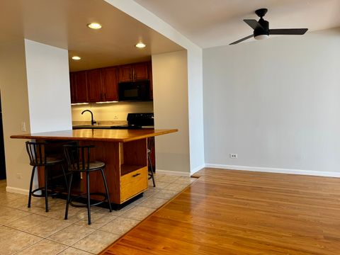 Tiny photo for 5320 N Sheridan Road #911, Chicago, IL 60640 (MLS # 12480560)