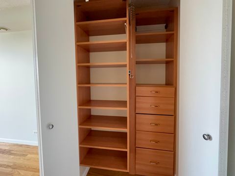 Tiny photo for 5320 N Sheridan Road #911, Chicago, IL 60640 (MLS # 12480560)