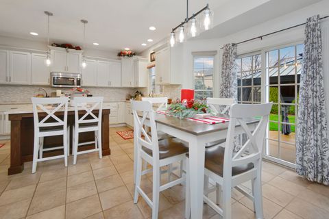 Tiny photo for 10 Deerfield Court, Bloomington, IL 61705 (MLS # 12523955)