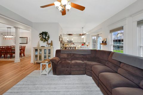 Tiny photo for 10 Deerfield Court, Bloomington, IL 61705 (MLS # 12523955)