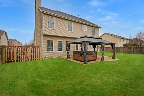 Tiny photo for 10 Deerfield Court, Bloomington, IL 61705 (MLS # 12523955)