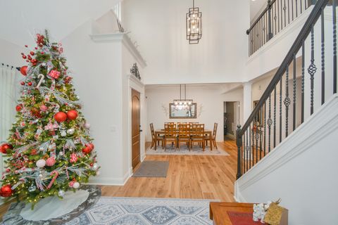 Tiny photo for 10 Deerfield Court, Bloomington, IL 61705 (MLS # 12523955)