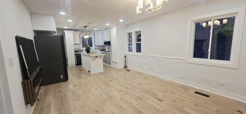 Tiny photo for 5936 W Maple Avenue, Berkeley, IL 60163 (MLS # 12515686)