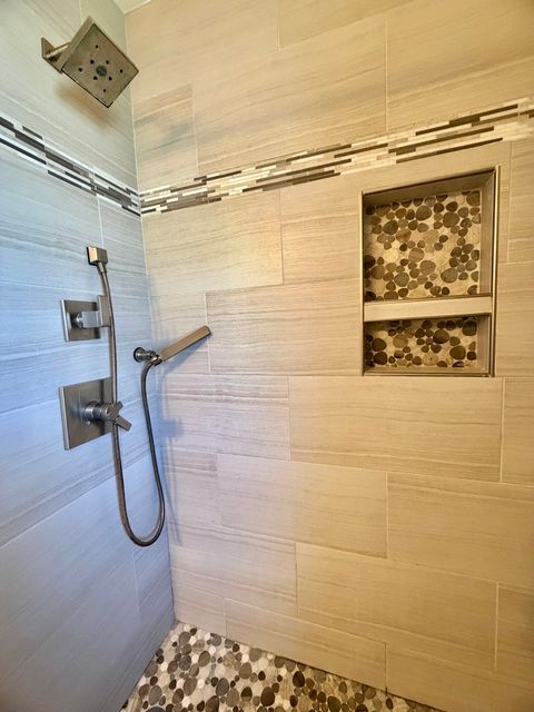 Tiny photo for 614 E Madison Street, Villa Park, IL 60181 (MLS # 12590588)