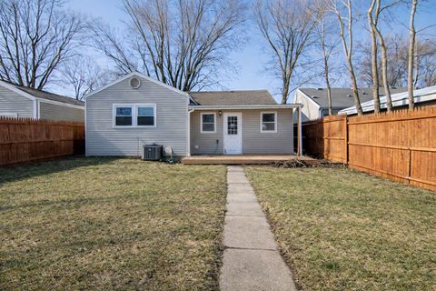 Tiny photo for 166 N Randolph Avenue, Bradley, IL 60915 (MLS # 12546331)