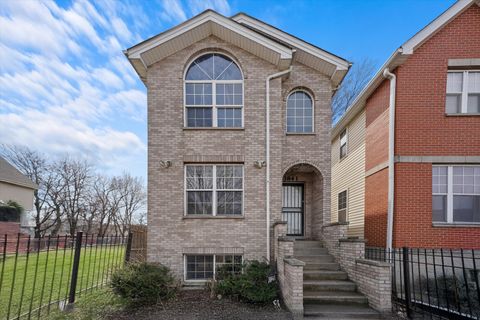 3841 W Maypole Avenue Chicago IL 60624