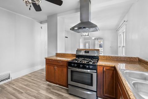 Tiny photo for 446 Seminary Avenue, Aurora, IL 60505 (MLS # 12518583)