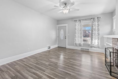 Tiny photo for 446 Seminary Avenue, Aurora, IL 60505 (MLS # 12518583)