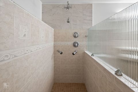 Tiny photo for 221 E Grantley Avenue, Elmhurst, IL 60126 (MLS # 12599498)