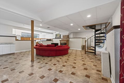 Tiny photo for 221 E Grantley Avenue, Elmhurst, IL 60126 (MLS # 12599498)