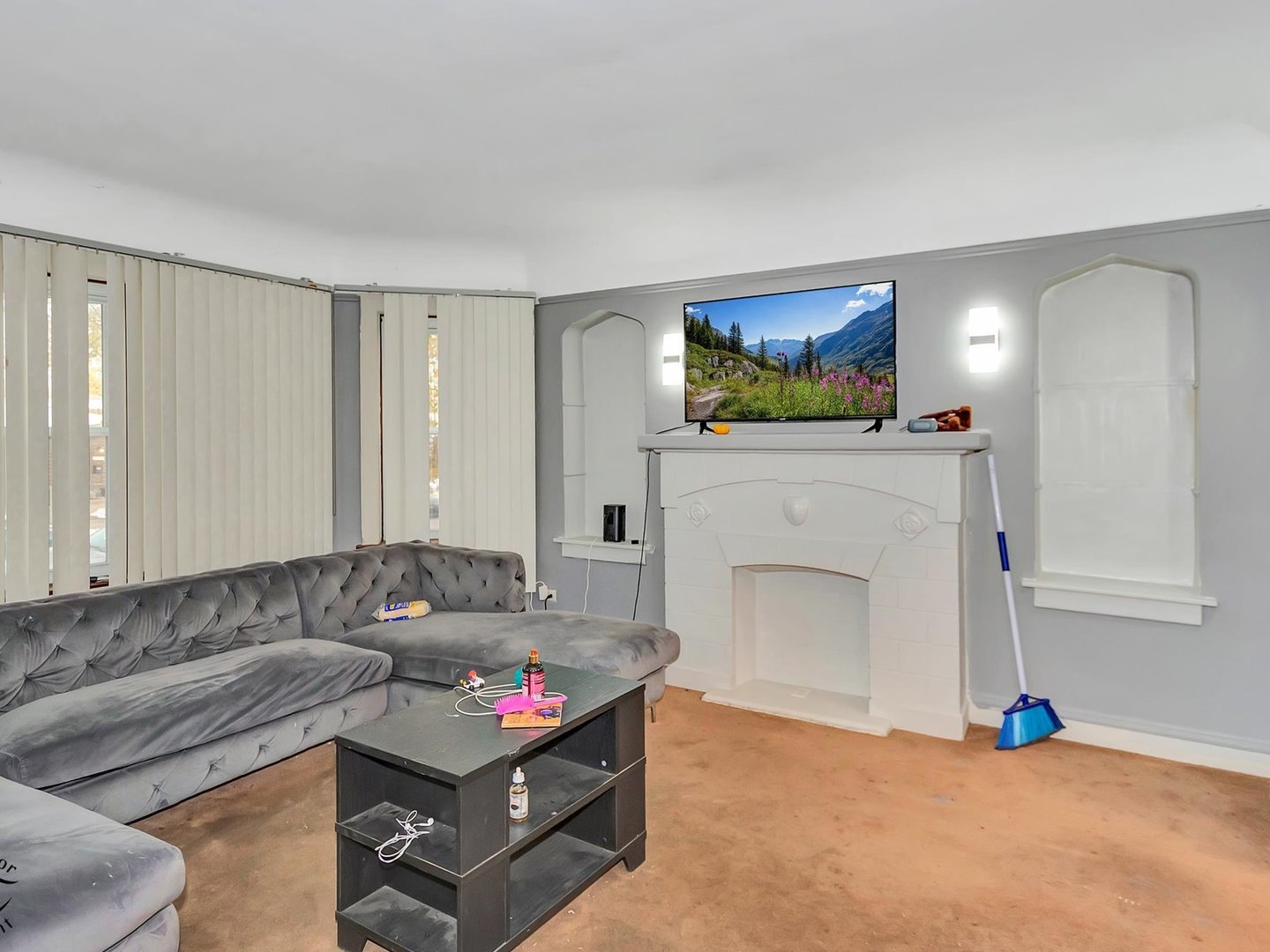 9534 S Bishop Street