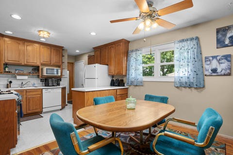 Tiny photo for 2807 N Lincoln Avenue, Davenport, IA 50804 (MLS # 12686044)