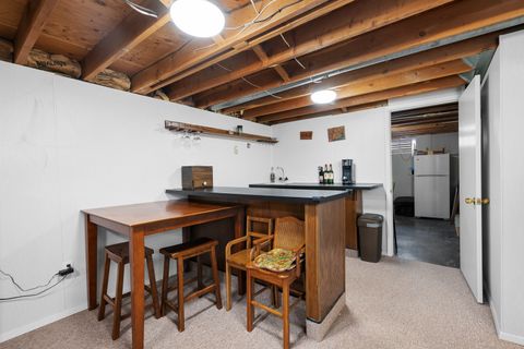 Tiny photo for 2807 N Lincoln Avenue, Davenport, IA 50804 (MLS # 12686044)