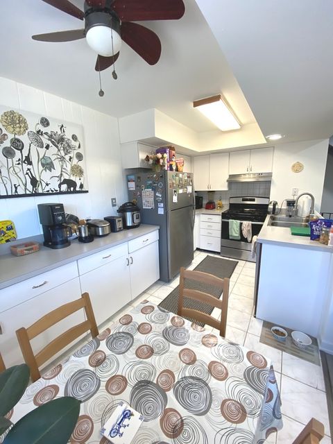 Tiny photo for 654 Inverrary Lane, Deerfield, IL 60015 (MLS # 12586684)