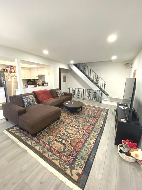 Tiny photo for 654 Inverrary Lane, Deerfield, IL 60015 (MLS # 12586684)