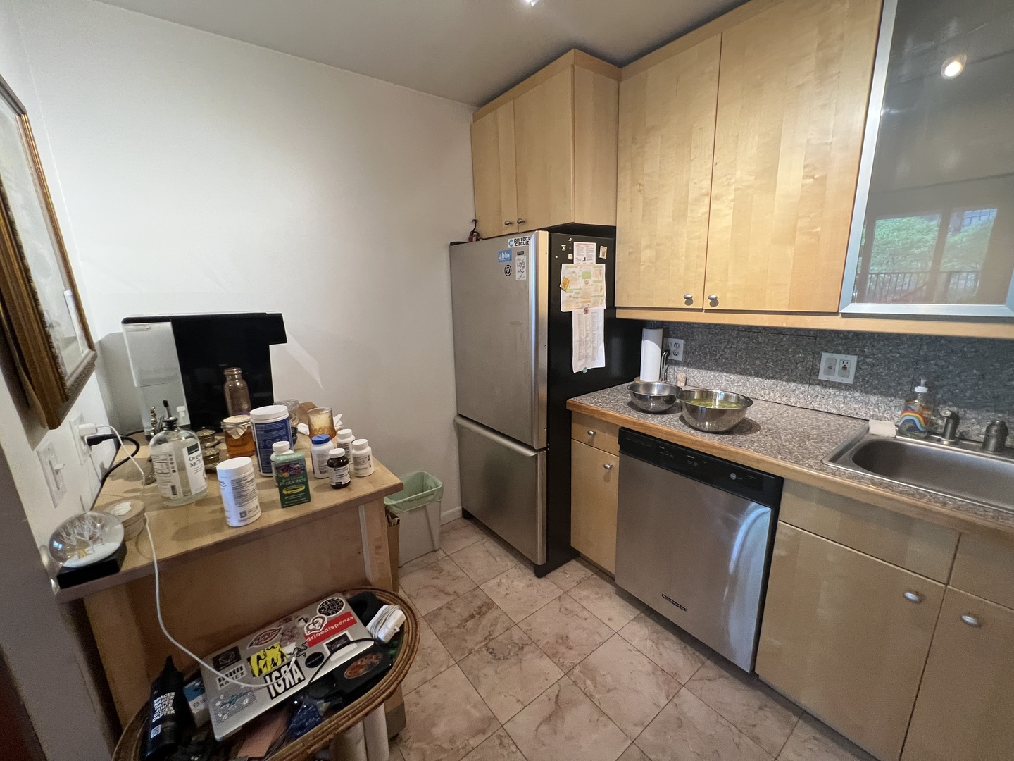 400 E Randolph Street 823