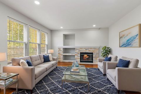 Tiny photo for 54 Meadows Drive, Gilberts, IL 60136 (MLS # 12523878)