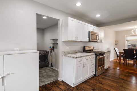 Tiny photo for 810 Cumberland Street, Hoffman Estates, IL 60169 (MLS # 12721917)