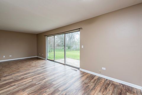 Tiny photo for 2625 Varonen Avenue, Waukegan, IL 60087 (MLS # 12623719)