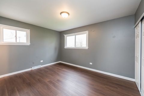 Tiny photo for 2625 Varonen Avenue, Waukegan, IL 60087 (MLS # 12623719)