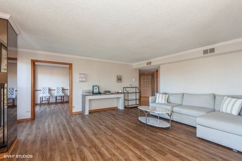 Tiny photo for 509 AURORA Avenue #117, Naperville, IL 60540 (MLS # 12448081)