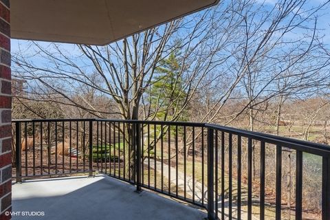 Tiny photo for 509 AURORA Avenue #117, Naperville, IL 60540 (MLS # 12448081)