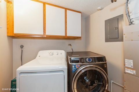 Tiny photo for 509 AURORA Avenue #117, Naperville, IL 60540 (MLS # 12448081)