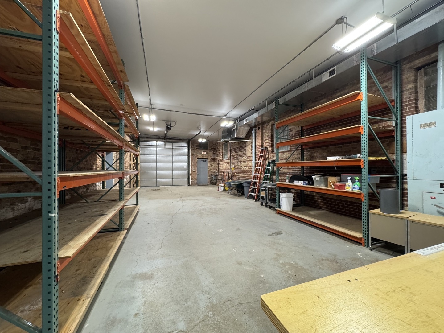 452 N Claremont Avenue