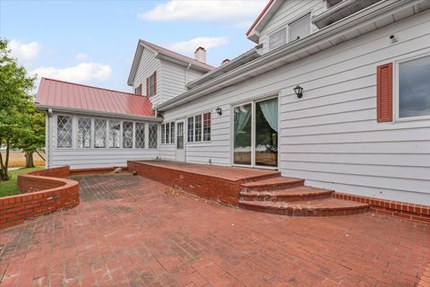 Tiny photo for 2550 E County Road 1375 Road, Newman, IL 61942 (MLS # 12473118)