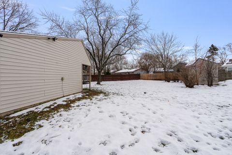 Tiny photo for 224 Kedvale Court, Bolingbrook, IL 60440 (MLS # 12522897)