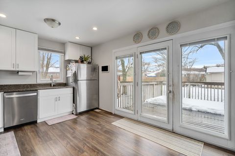 Tiny photo for 224 Kedvale Court, Bolingbrook, IL 60440 (MLS # 12522897)