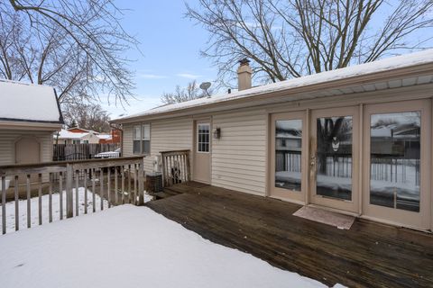 Tiny photo for 224 Kedvale Court, Bolingbrook, IL 60440 (MLS # 12522897)