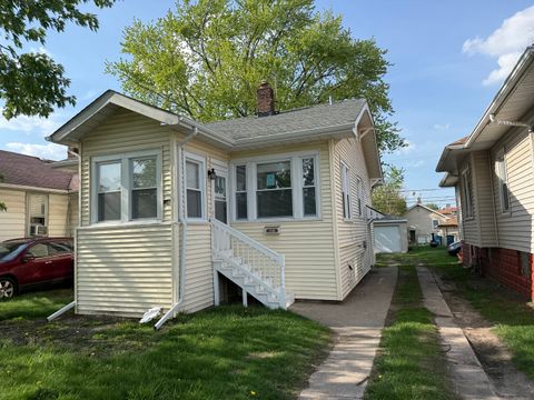 Photo of 338 157th Street, Calumet City, IL 60409 (MLS # 12628353)