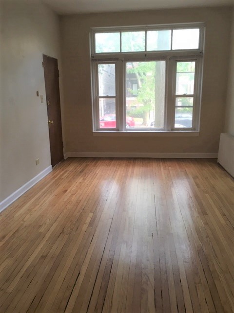 3246 N SEMINARY Avenue 1F