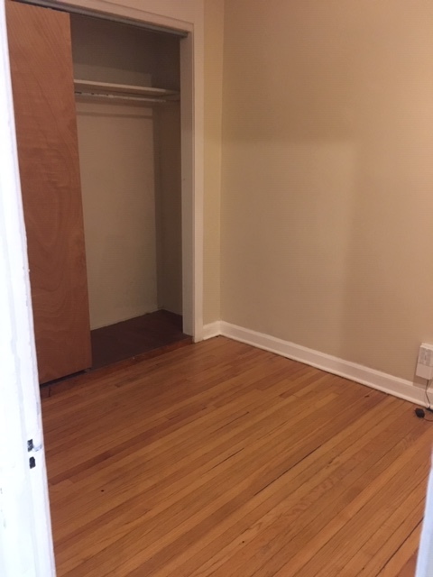 3246 N SEMINARY Avenue 1F