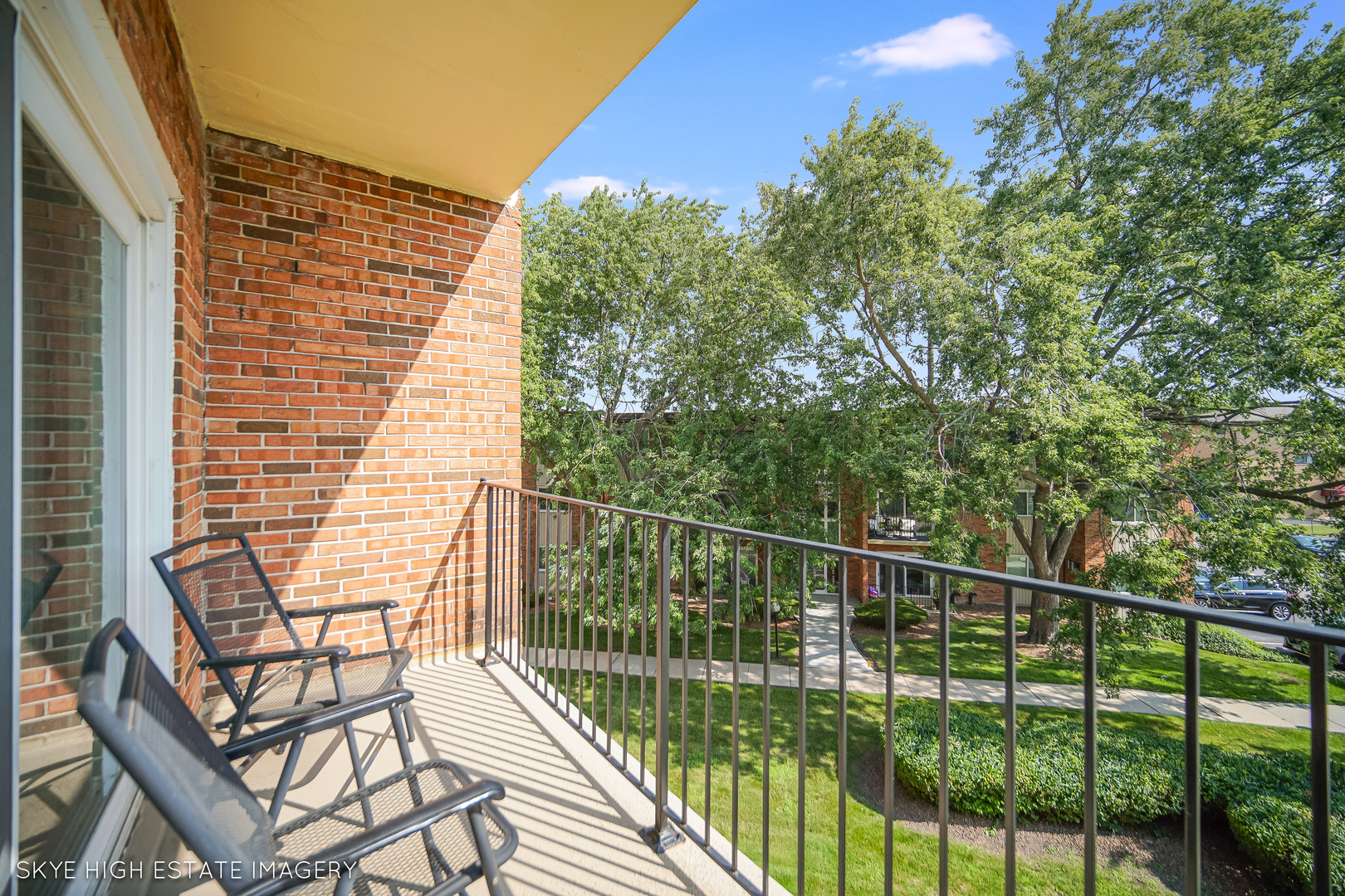 9716 S Karlov Avenue S 307