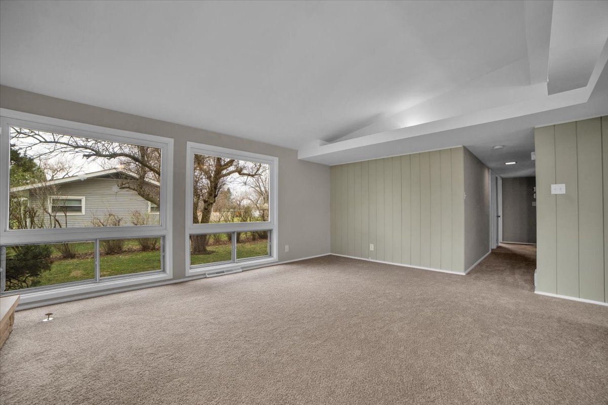 209 Sharon Lane