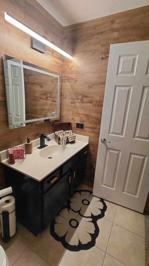 Tiny photo for 18414 Century Court, Tinley Park, IL 60477 (MLS # 12631085)