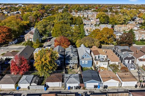 Tiny photo for 6245 W Byron Street, Chicago, IL 60634 (MLS # 12519198)