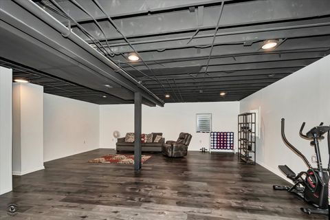 listing image 24