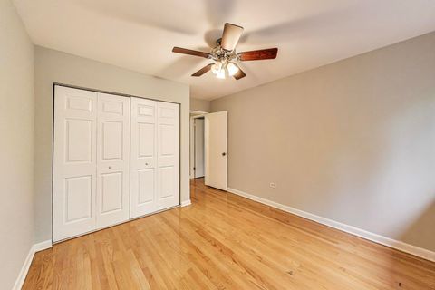 Tiny photo for 8500 Skokie Boulevard #3A, Skokie, IL 60077 (MLS # 12476216)