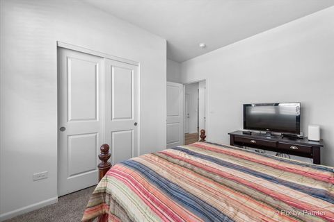 Tiny photo for 243 Durham Street, North Aurora, IL 60542 (MLS # 12580532)