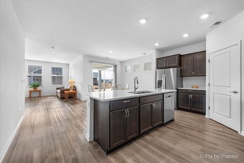 Tiny photo for 243 Durham Street, North Aurora, IL 60542 (MLS # 12580532)