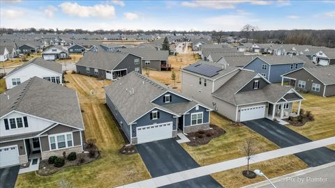 Tiny photo for 243 Durham Street, North Aurora, IL 60542 (MLS # 12580532)