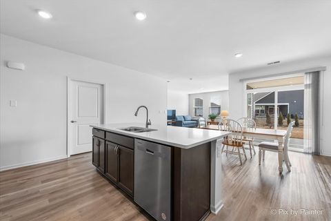 Tiny photo for 243 Durham Street, North Aurora, IL 60542 (MLS # 12580532)